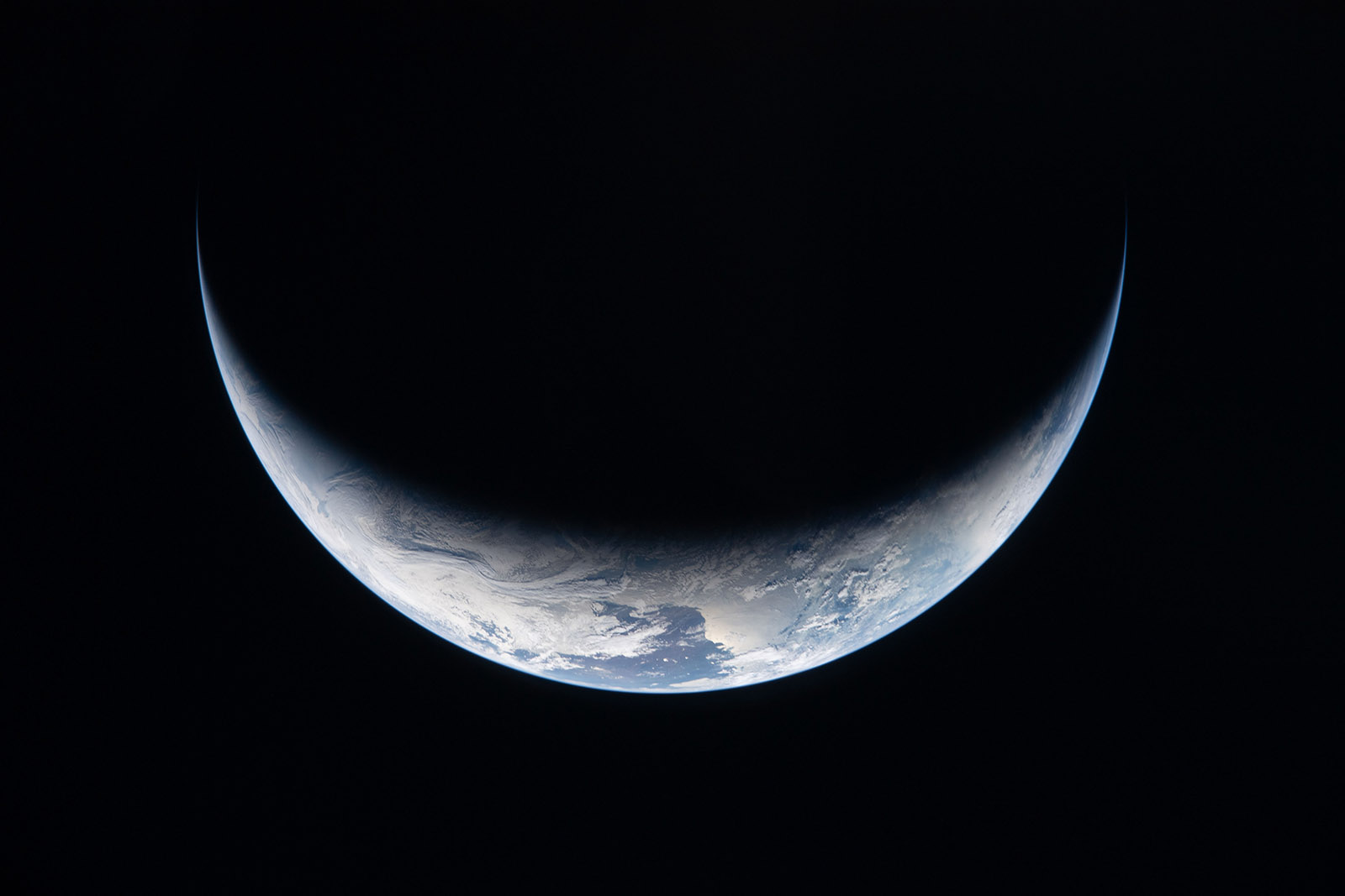 Az Artemis II fotóarchívuma nem csupán látványos – tudományos szempontból is rendkívül értékes. Kép: NASA