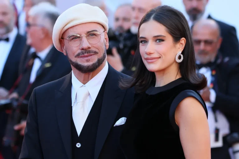 John Travolta cannes-i megjelenése szinte senkit sem hagyott hidegen