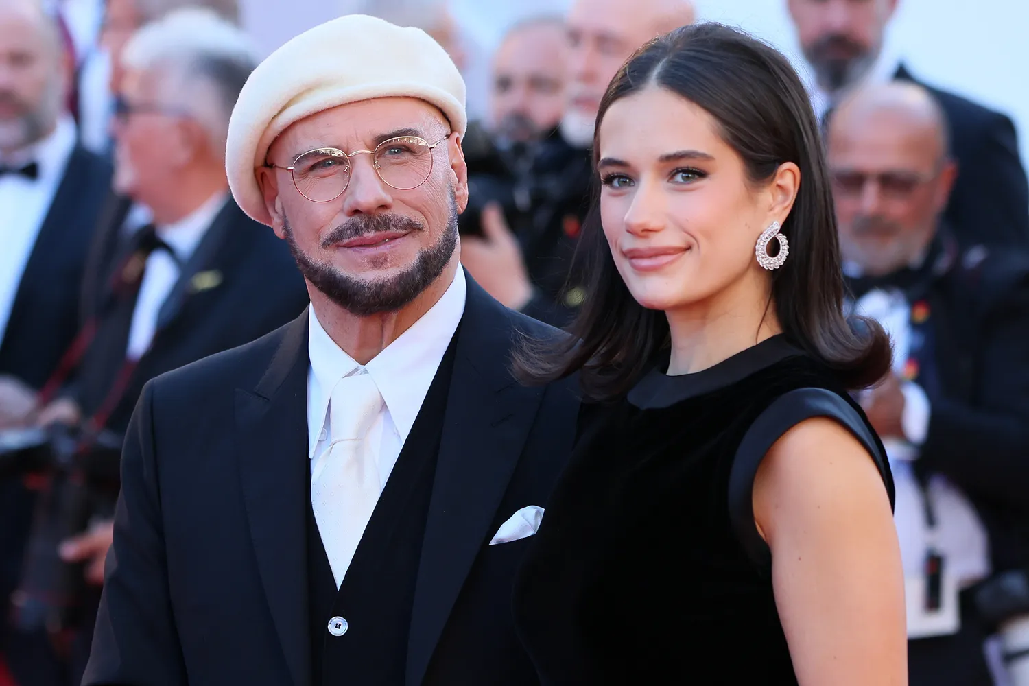 John Travolta cannes-i megjelenése szinte senkit sem hagyott hidegen